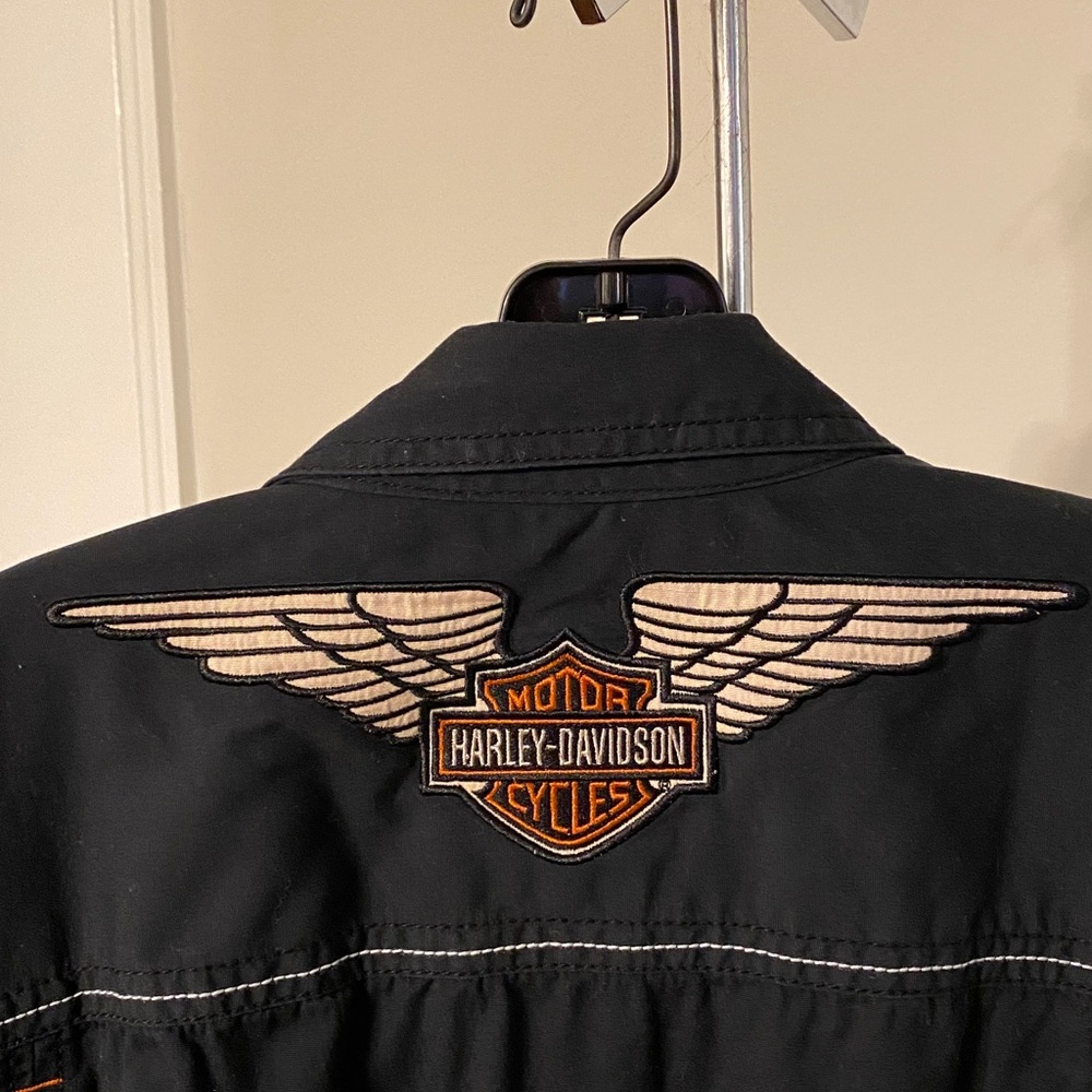 Harley Davidson Shirt - Picture 2 of 9